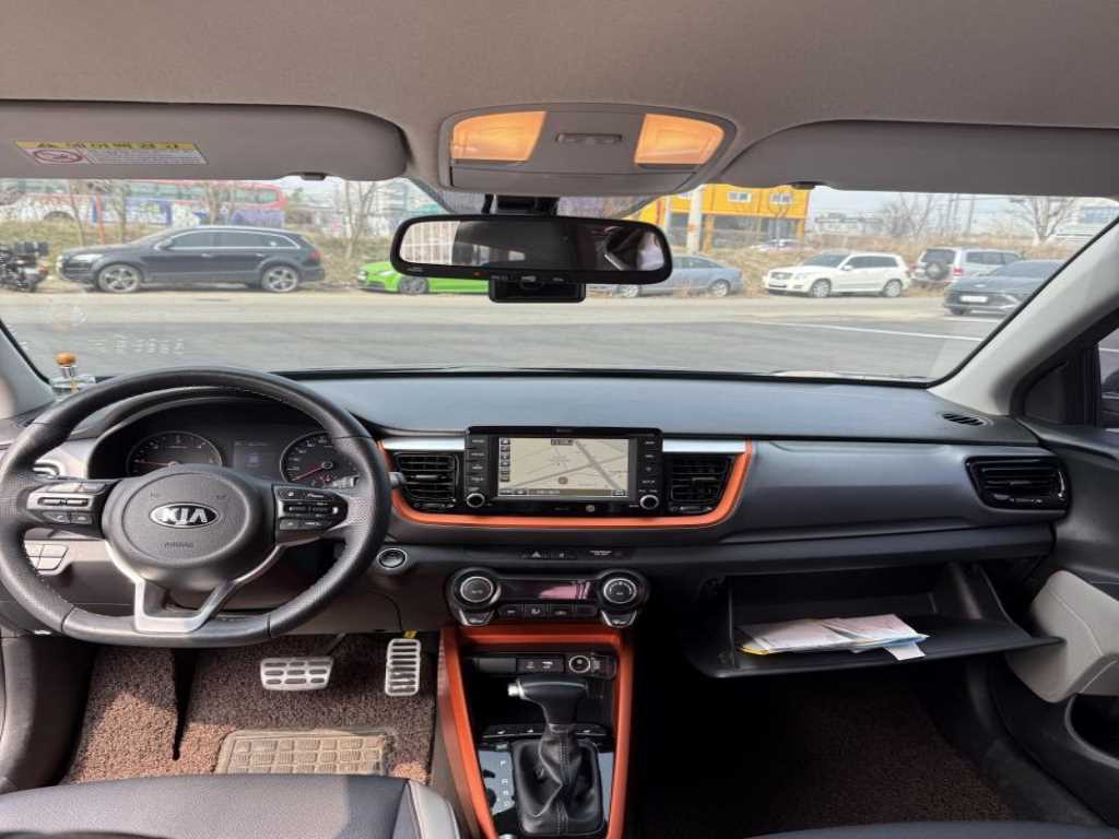 KIA Stonic - Vista 7