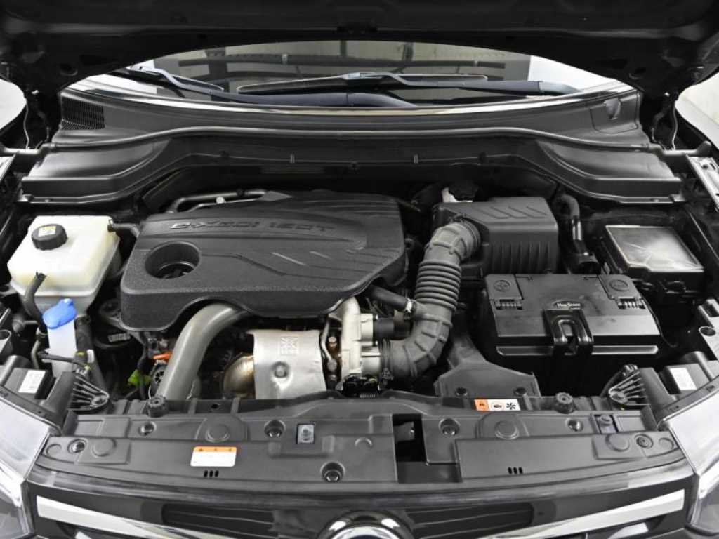 Ssangyong Tivoli - Vista 6