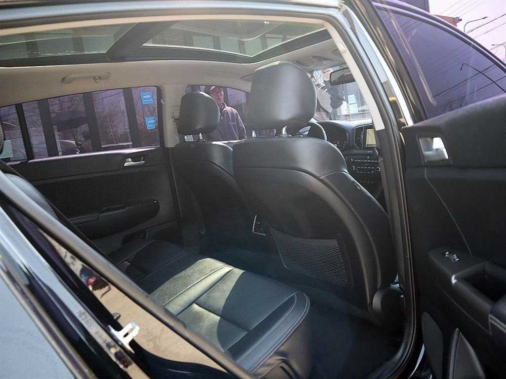 KIA Sportage 2018 Negro - Importación desde Corea - HF Imports Iquique - Foto 18