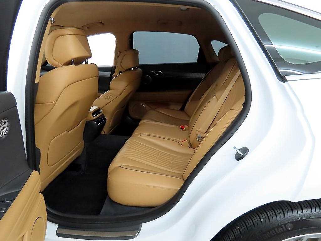 Genesis G80 - Vista 6