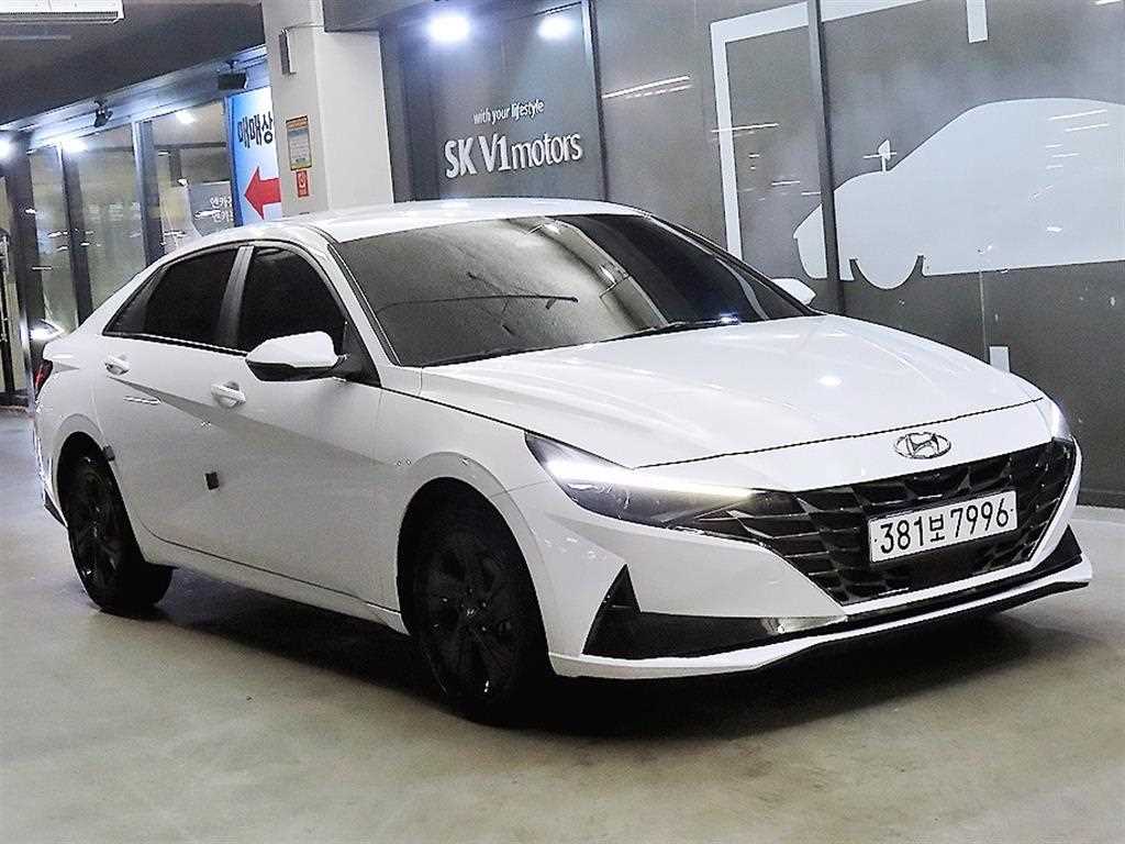 HYUNDAI Avante 2023 Blanco - Importación desde Corea - HF Imports Iquique - Foto 1