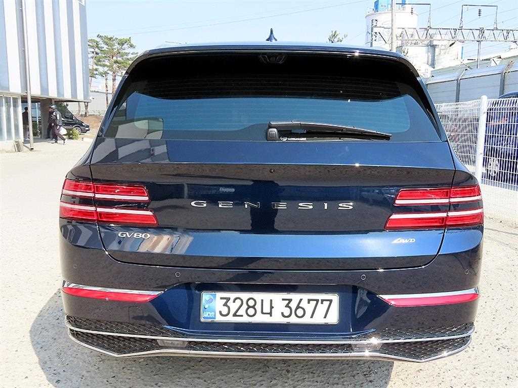 Genesis GV80 - Vista 4
