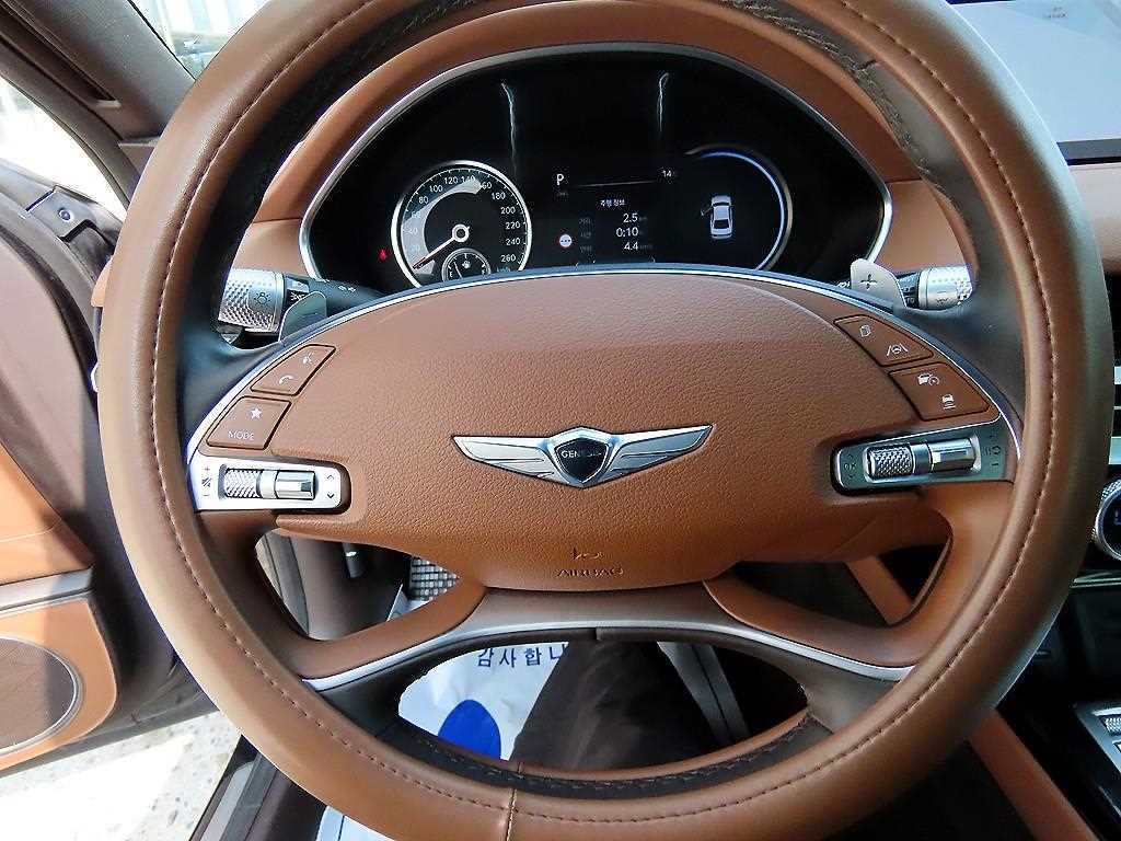 Genesis G80 - Vista 5