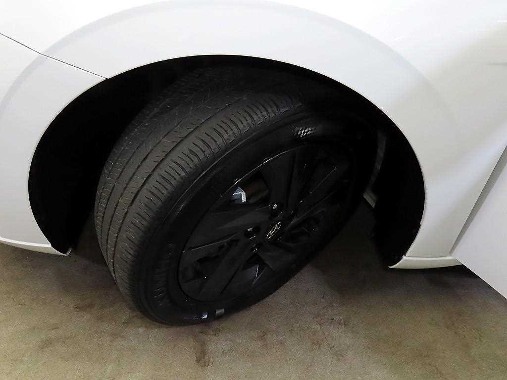 HYUNDAI Avante 2023 Blanco - Importación desde Corea - HF Imports Iquique - Foto 20