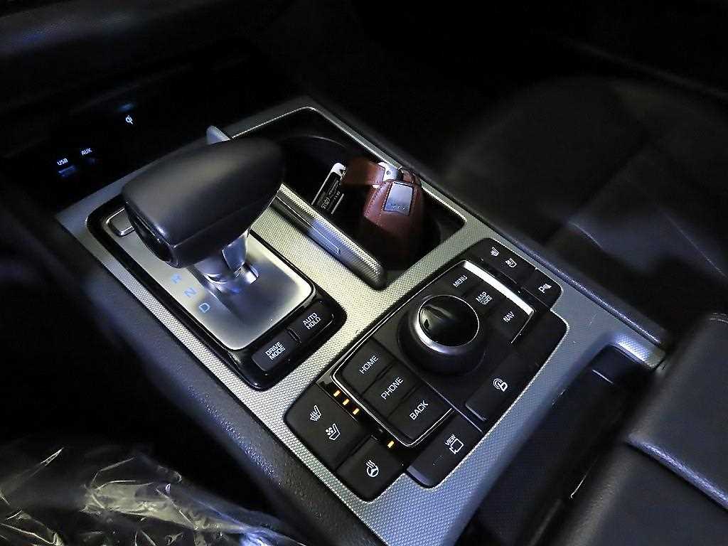 Genesis G80 - Vista 12