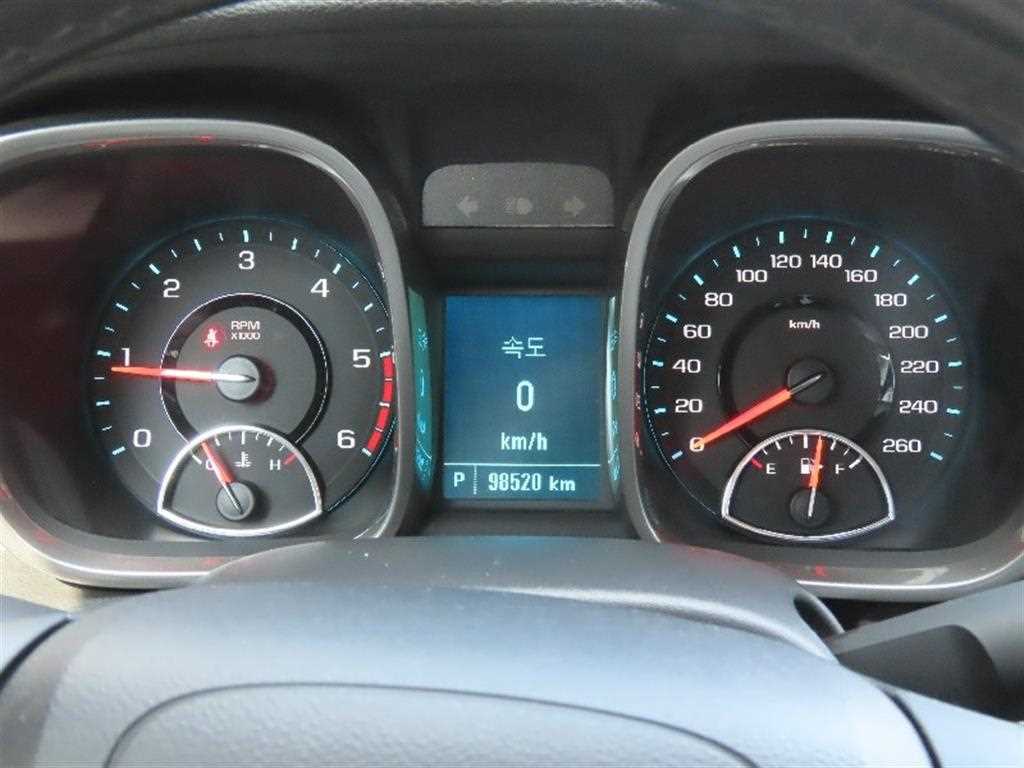 Chevrolet Malibu - Vista 5