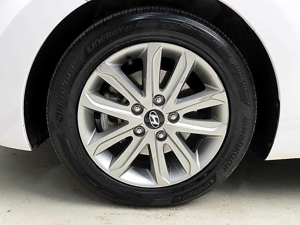 HYUNDAI Avante 2014 Blanco - Importación desde Corea - HF Imports Iquique - Foto 19