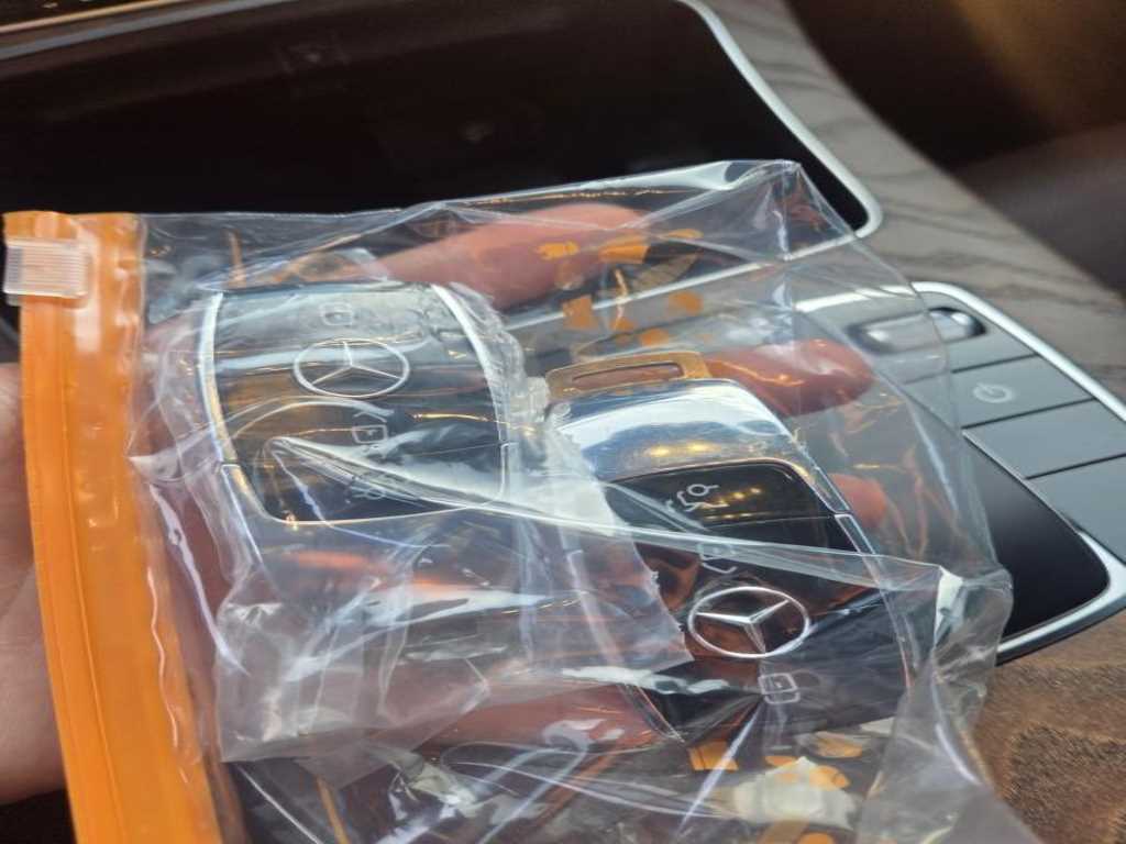 Mercedes Benz E class - Vista 10