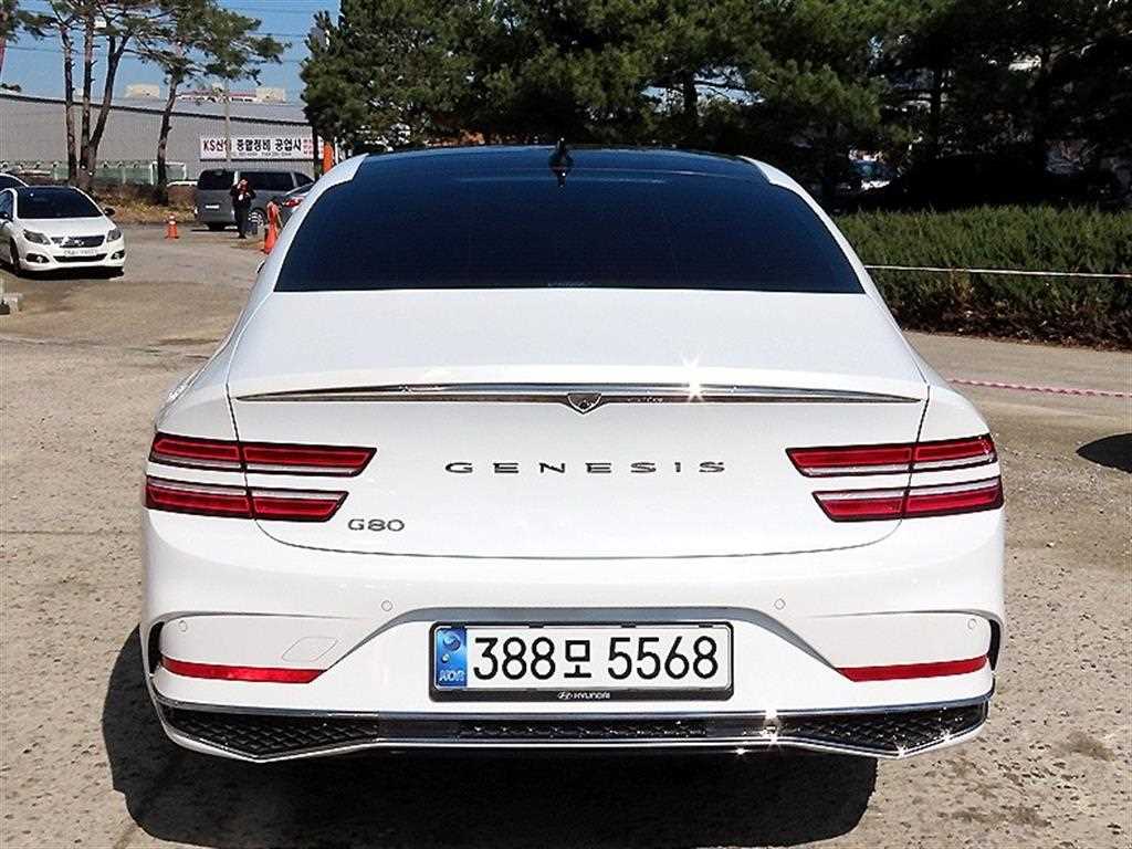 Genesis G80 - Vista 4