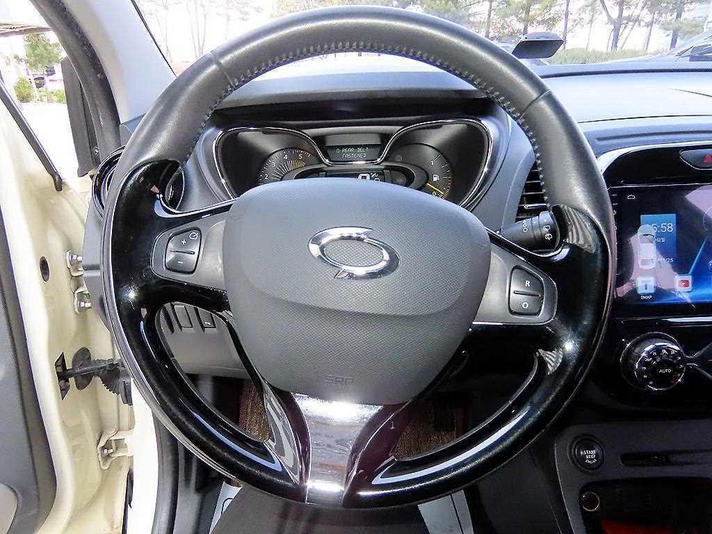 SAMSUNG QM3 - Vista 8