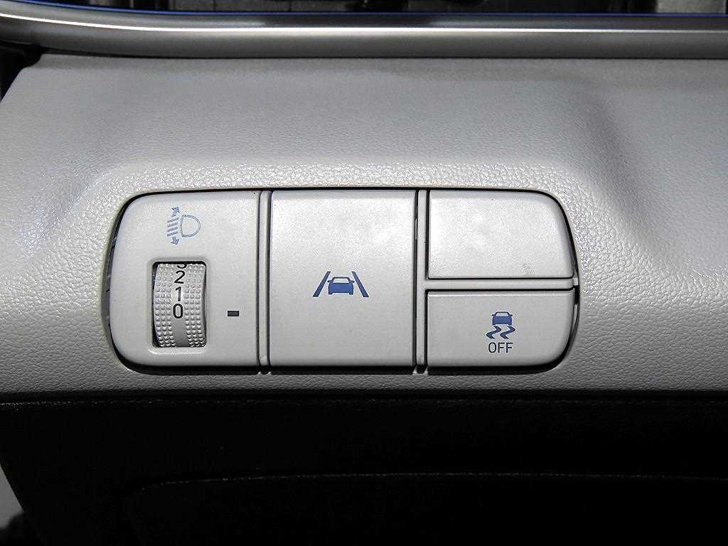 HYUNDAI Avante 2023 Blanco - Importación desde Corea - HF Imports Iquique - Foto 16