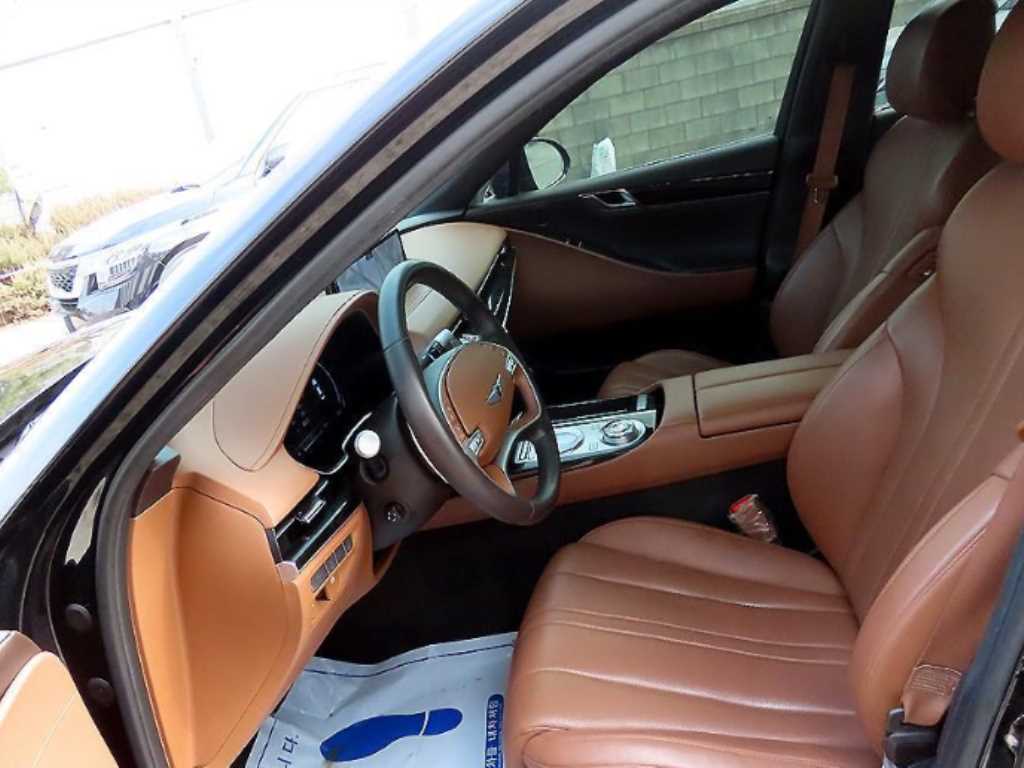 Genesis G80 - Vista 6