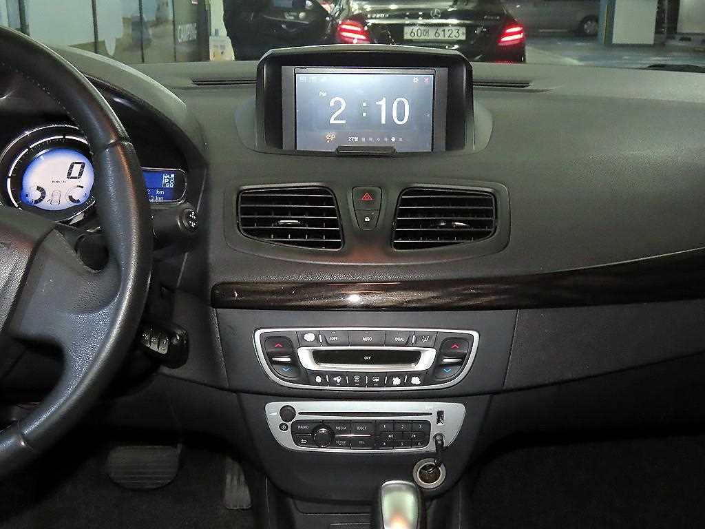 SAMSUNG SM3 - Vista 11