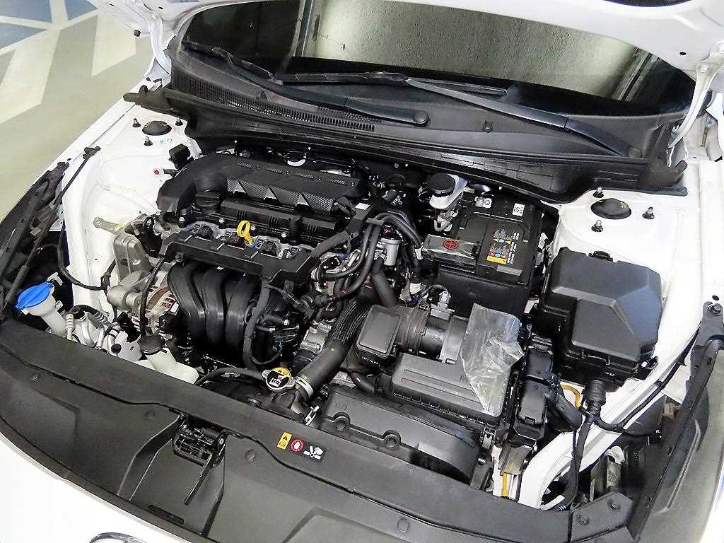 HYUNDAI Avante 2023 Blanco - Importación desde Corea - HF Imports Iquique - Foto 19