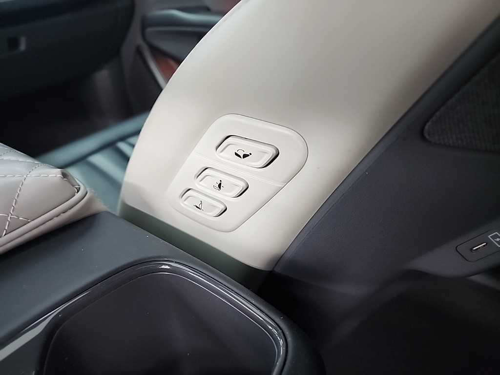 KIA EV9 2024 Blanco - Importación desde Corea - HF Imports Iquique - Foto 13