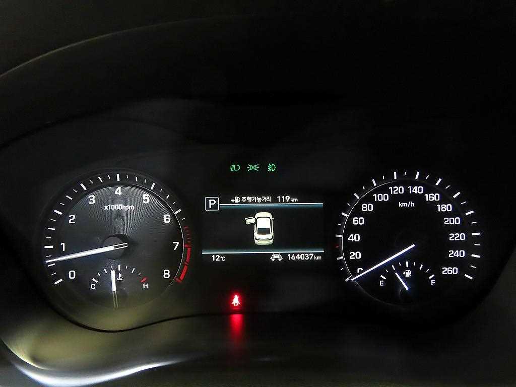 Genesis G80 - Vista 9