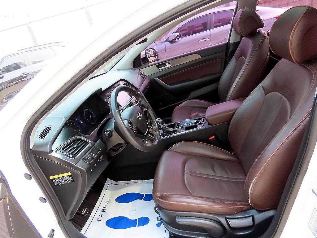 HYUNDAI Sonata - Vista 5