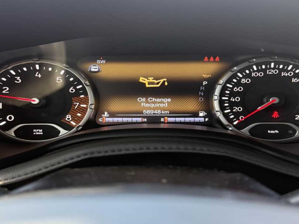 Jeep Renegade - Vista 10