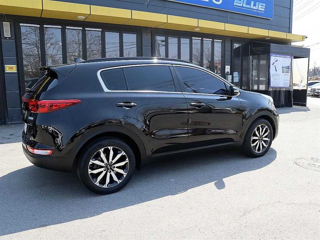 KIA Sportage - Vista 4