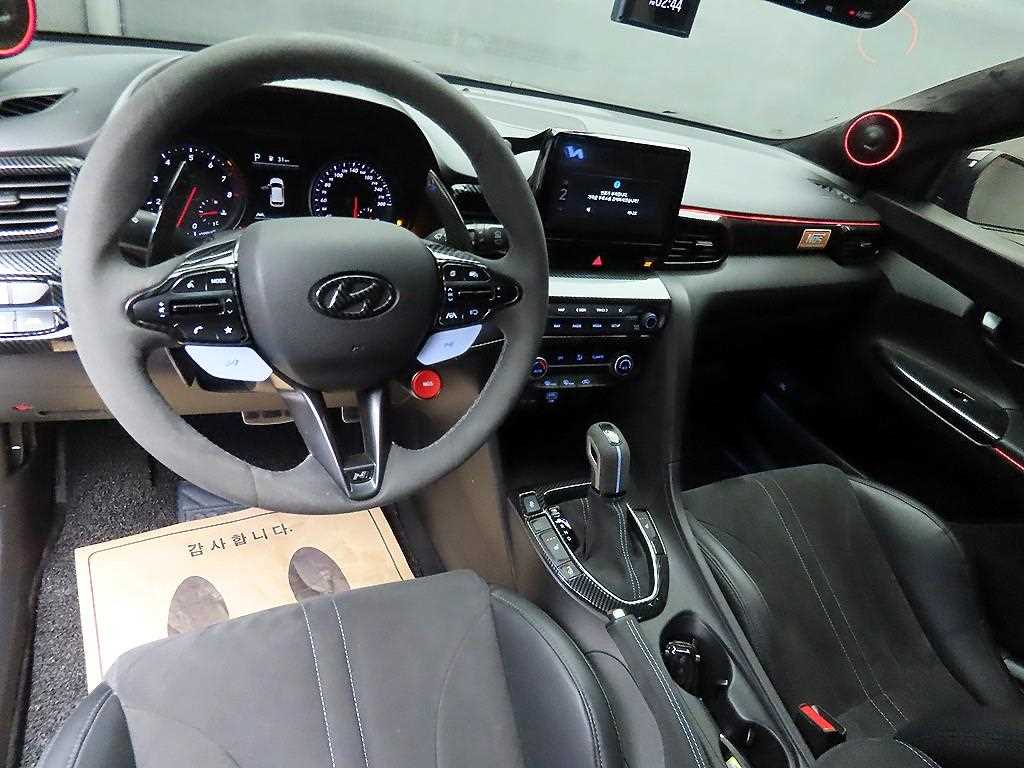 HYUNDAI Veloster - Vista 7