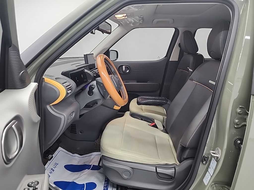 HYUNDAI Casper - Vista 11