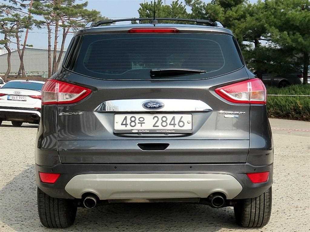 Ford Escape - Vista 4