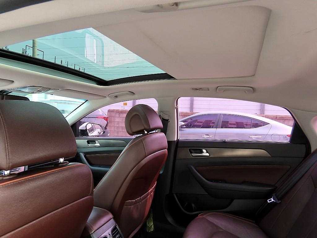 HYUNDAI Sonata 2017 Blanco - Importación desde Corea - HF Imports Iquique - Foto 17