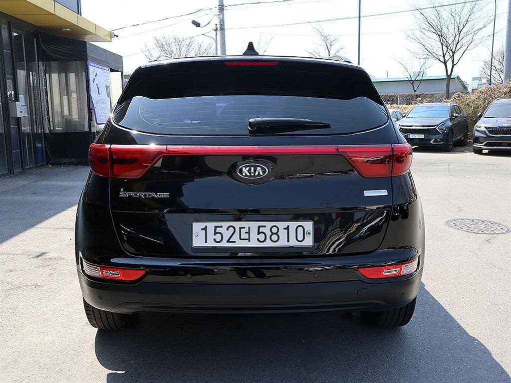 KIA Sportage - Vista 5