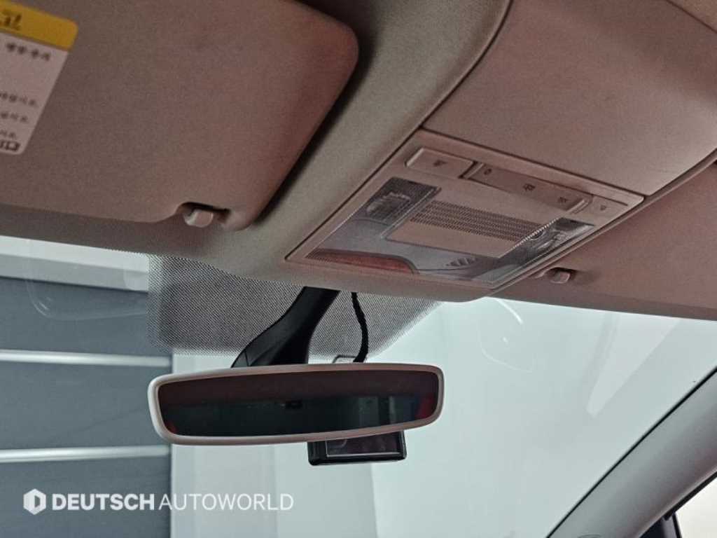 Volkswagen polo 2016 Blanco - Importación desde Corea - HF Imports Iquique - Foto 18