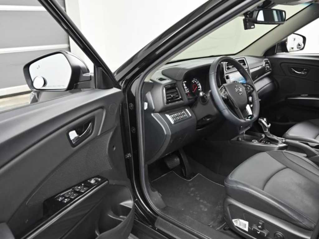 Ssangyong Tivoli - Vista 11