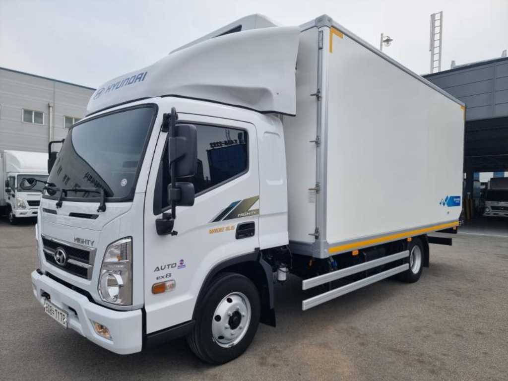 medium and large cargo truck 2024 Blanco - Importación desde Corea - HF Imports Iquique - Foto 1