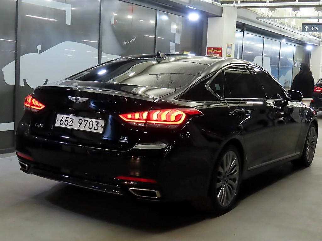 Genesis G80 - Vista 4