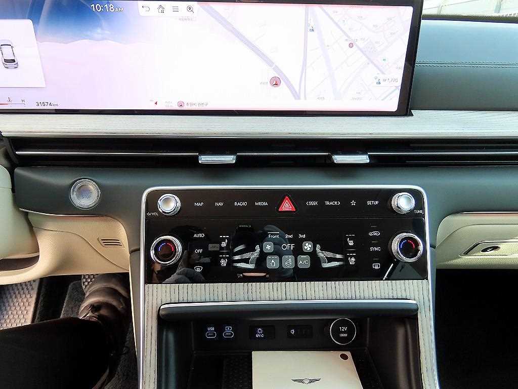 Genesis GV80 - Vista 12