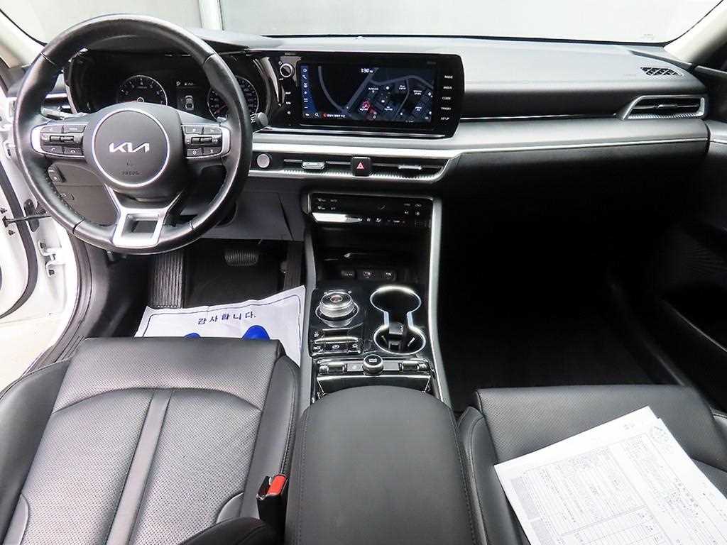 KIA K5 - Vista 7