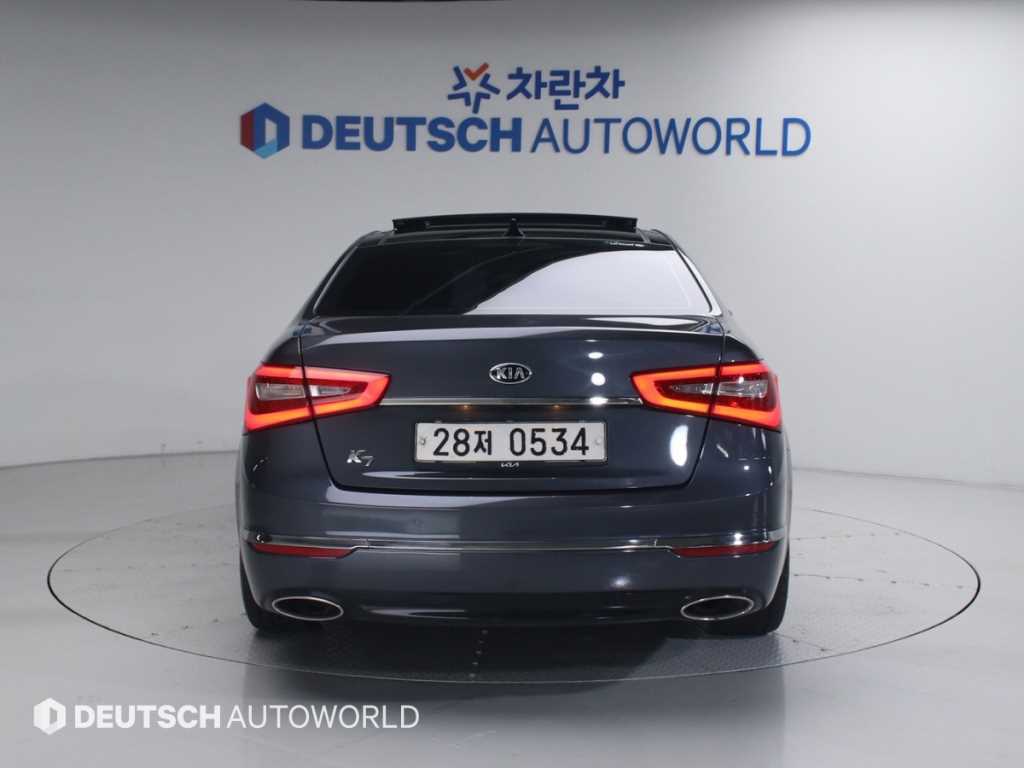 KIA K7 - Vista 4