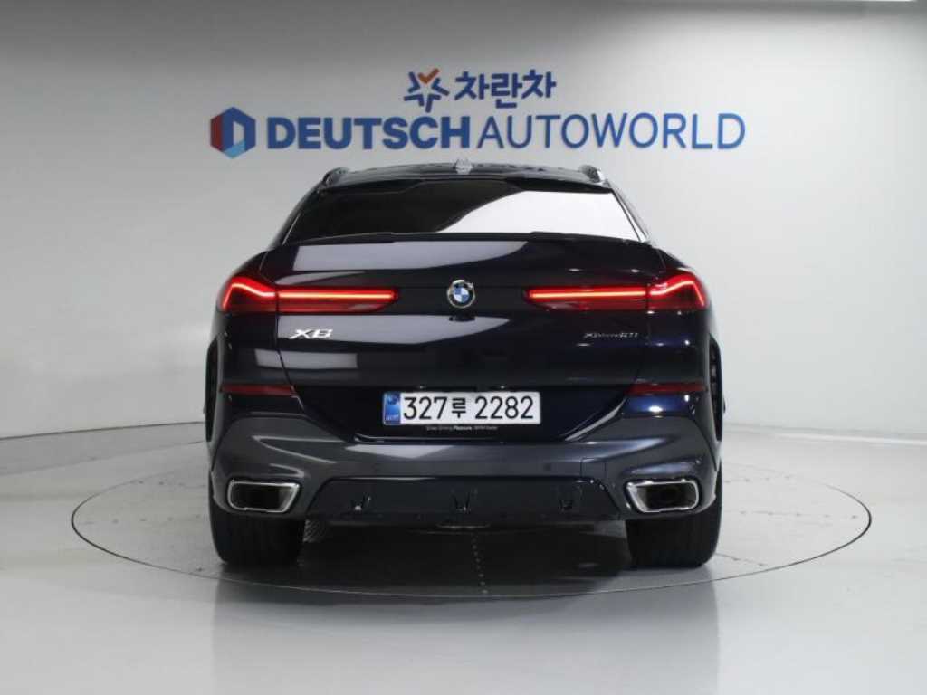 BMW X6 - Vista 4