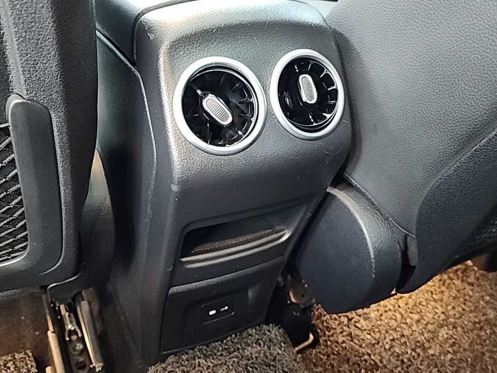 Mercedes Benz GLB Class 2021 Blanco - Importación desde Corea - HF Imports Iquique - Foto 13