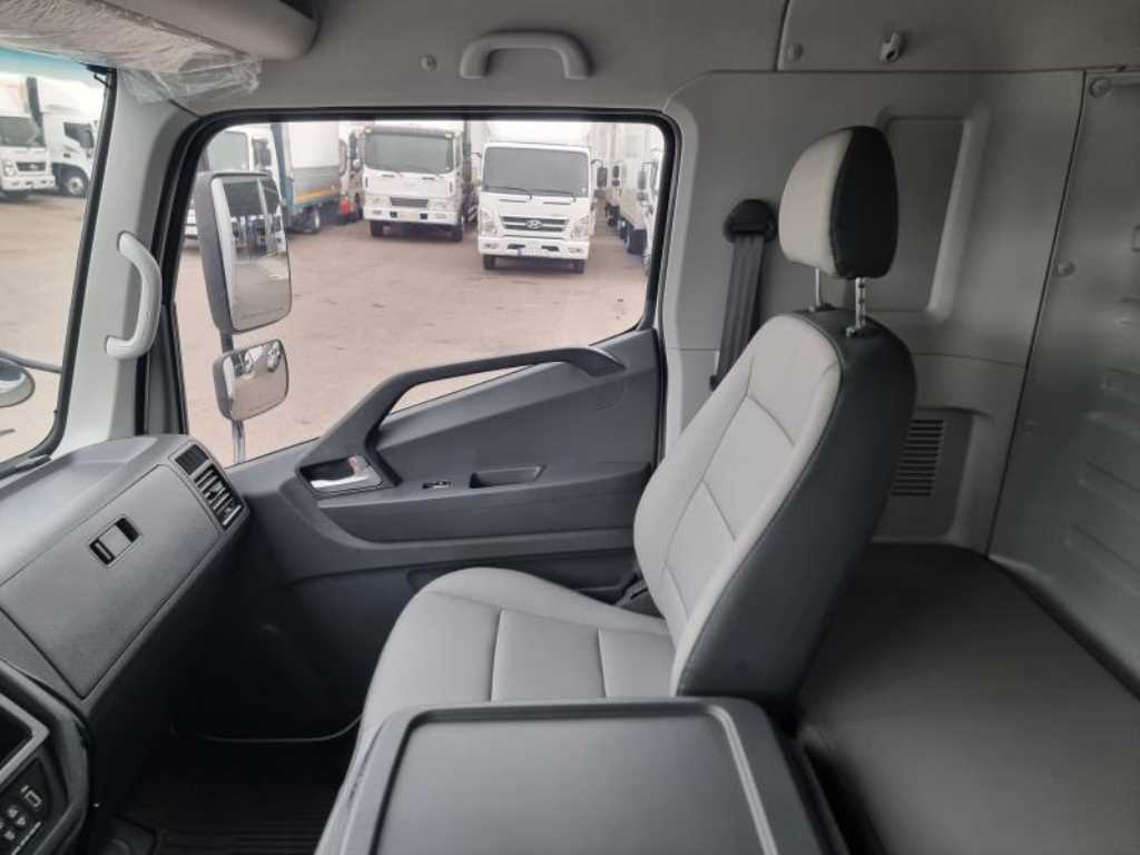 medium and large cargo truck 2024 Blanco - Importación desde Corea - HF Imports Iquique - Foto 14