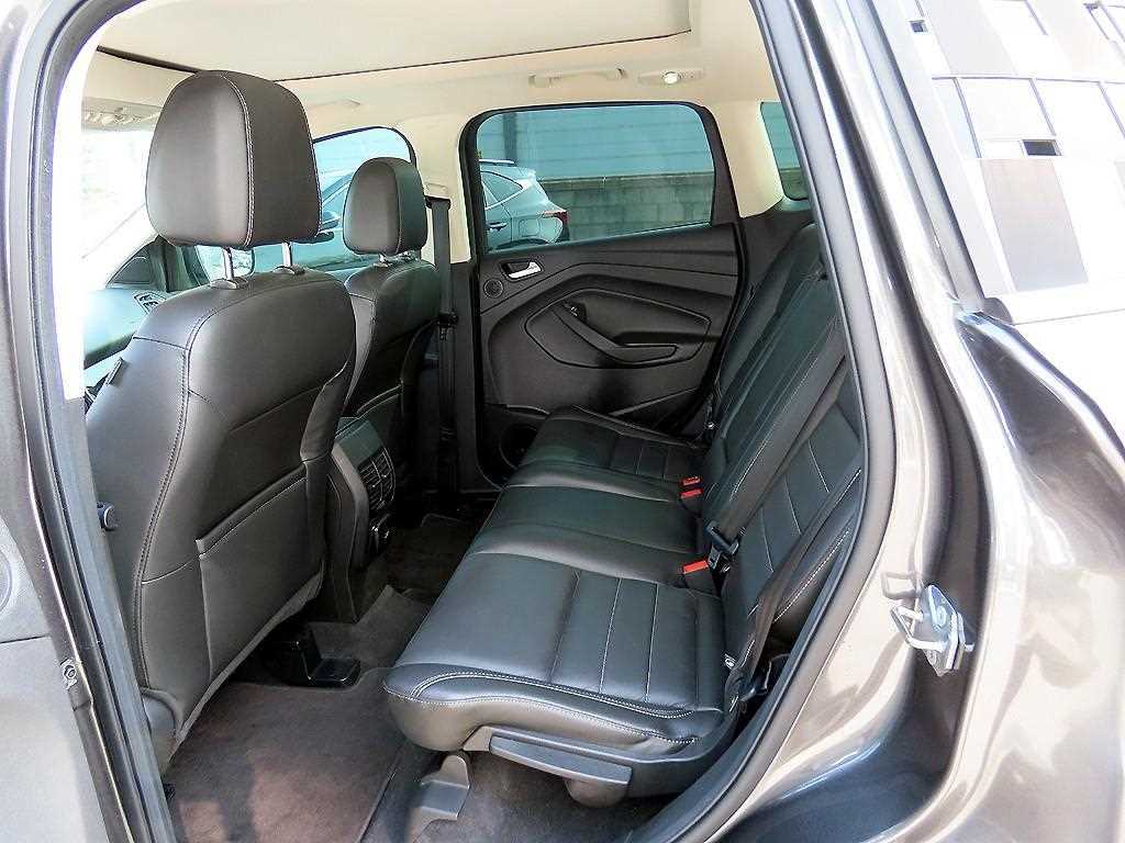 Ford Escape - Vista 6