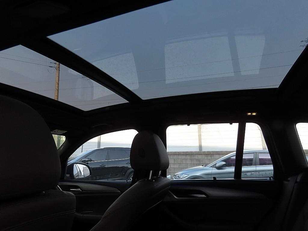 BMW X3 2021 Negro - Importación desde Corea - HF Imports Iquique - Foto 16