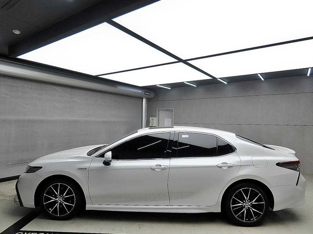 Toyota Camry - Vista 4