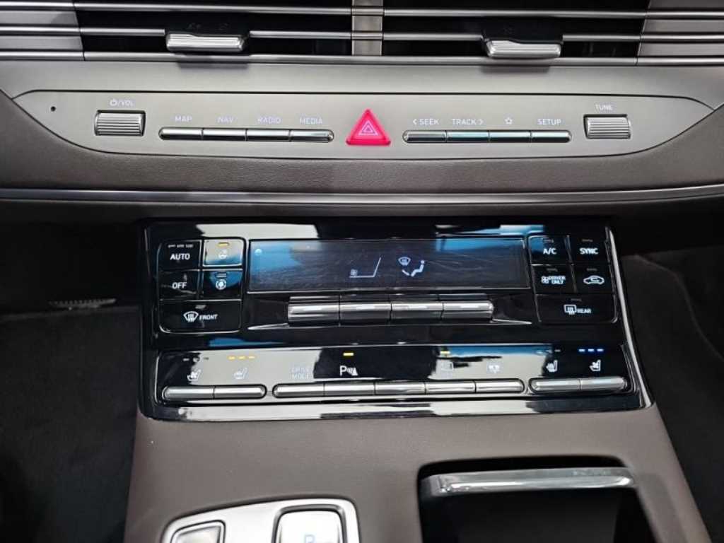 HYUNDAI Grandeur - Vista 8