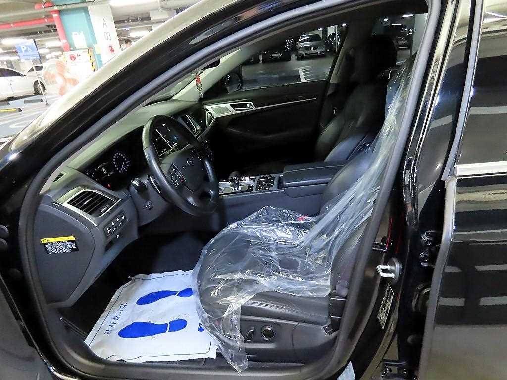 Genesis G80 - Vista 6