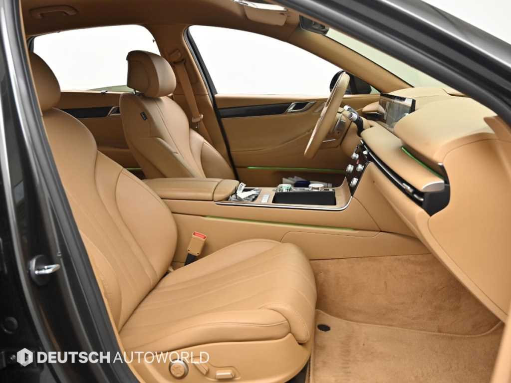 Genesis G80 - Vista 10