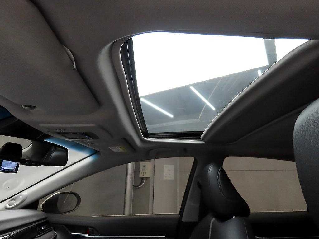 Toyota Camry 2022 Blanco - Importación desde Corea - HF Imports Iquique - Foto 18