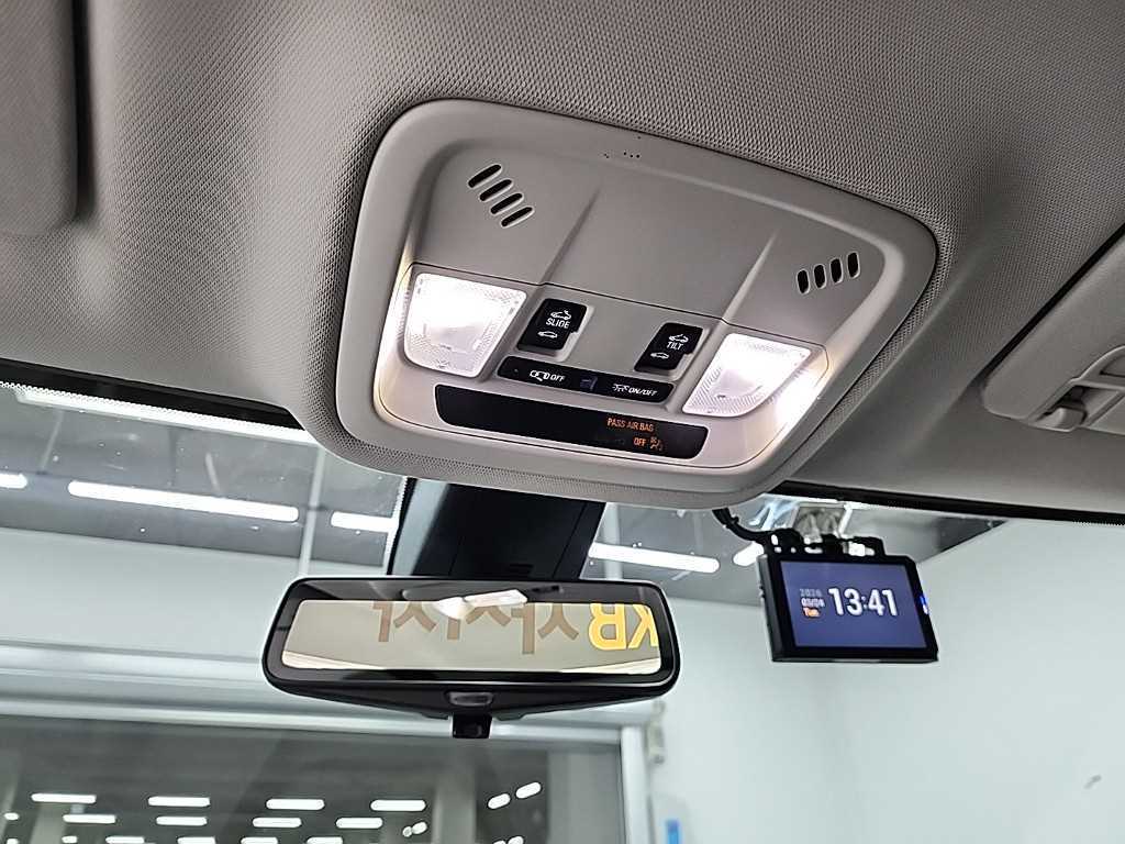 Chevrolet Travers 2021 Negro - Importación desde Corea - HF Imports Iquique - Foto 17