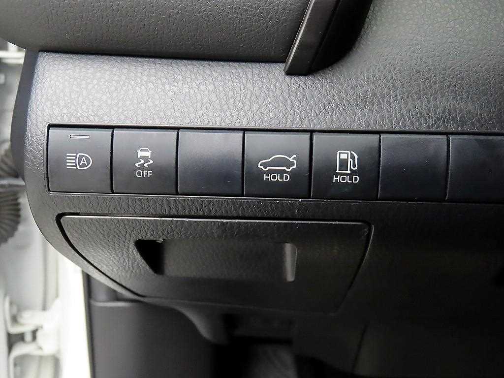 Toyota Camry - Vista 12