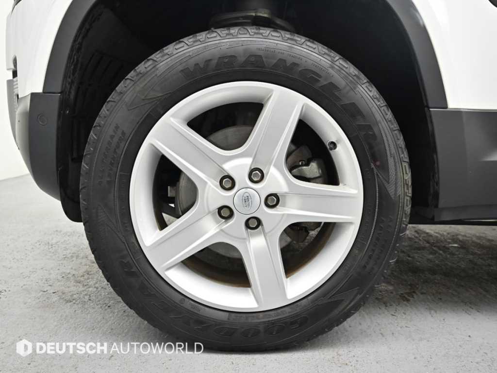 Land Rover Defender - Vista 5