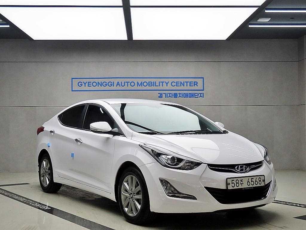 HYUNDAI Avante 2014 Blanco - Importación desde Corea - HF Imports Iquique - Foto 1