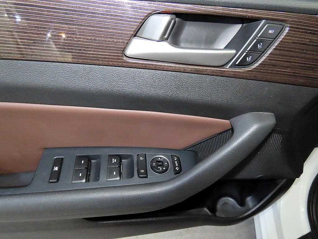 HYUNDAI Sonata 2018 Blanco - Importación desde Corea - HF Imports Iquique - Foto 13